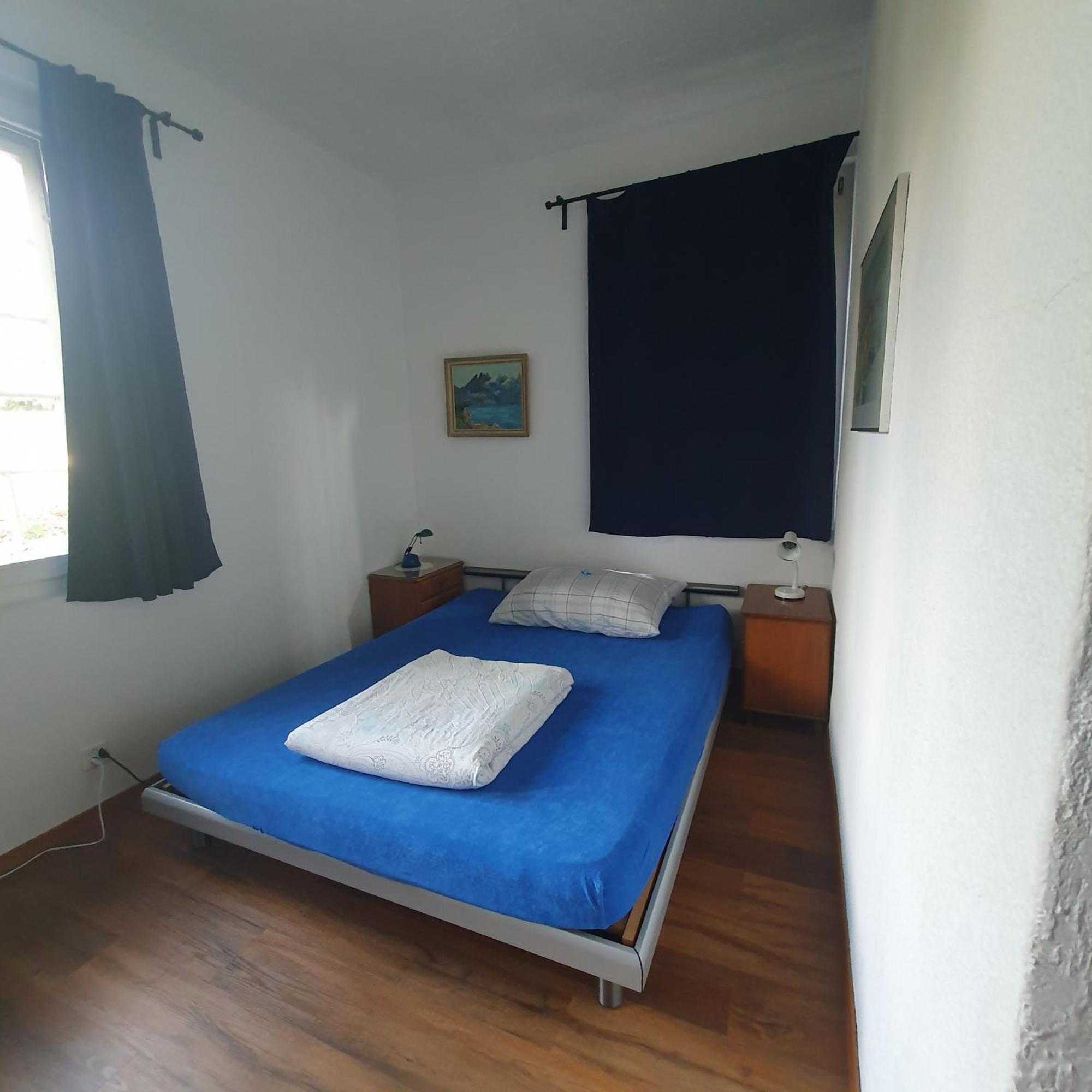 Zentral Gelegene Wohnung Mit Grossem Garten インターラーケン エクステリア 写真